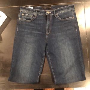 Joes Jeans “The Lara”, mid rise Cigarette Size 30